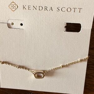 Kendra Scott mini Elisa gold necklace